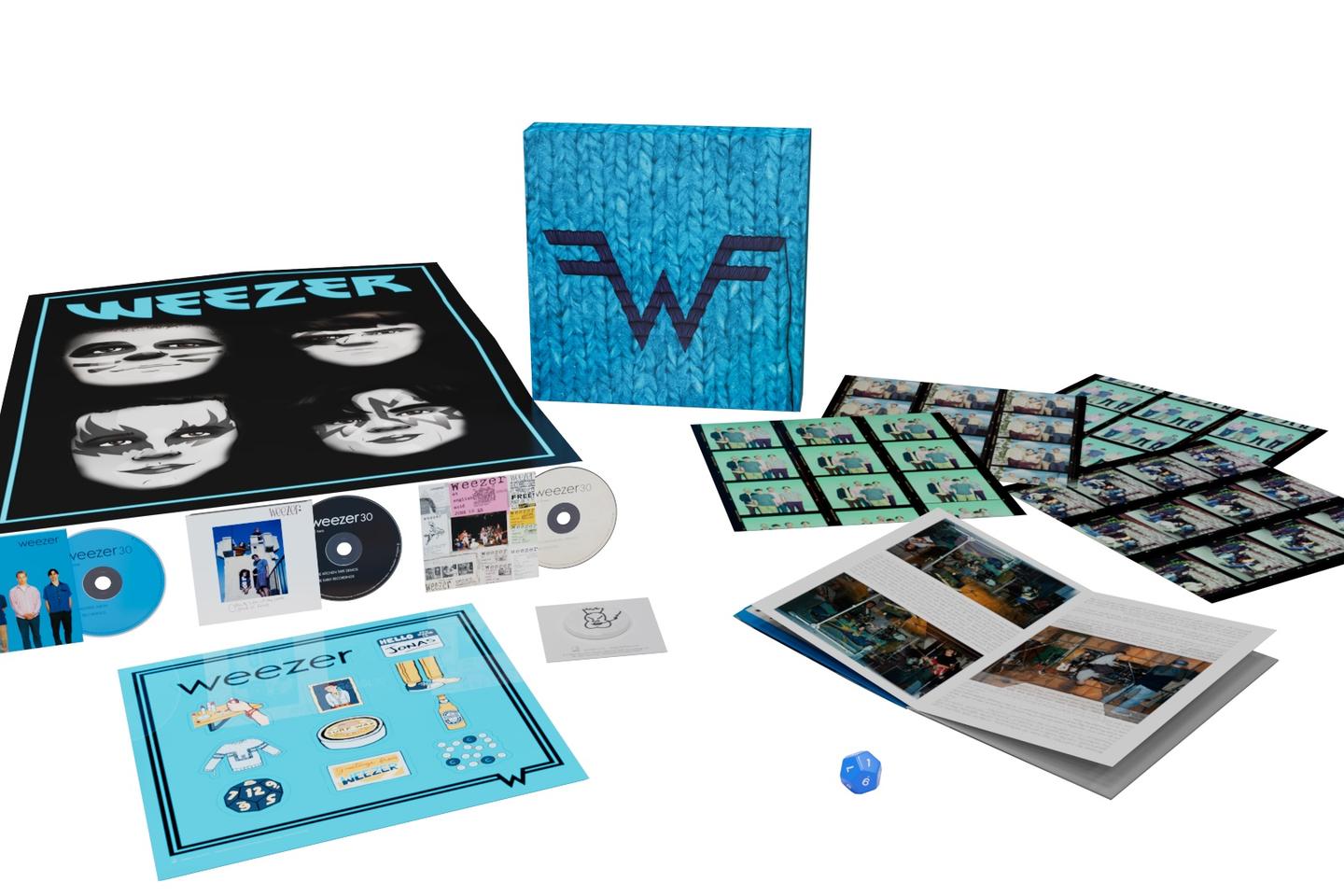 9e5f89c 1733577971228 weezer blue 30 3cd packshot